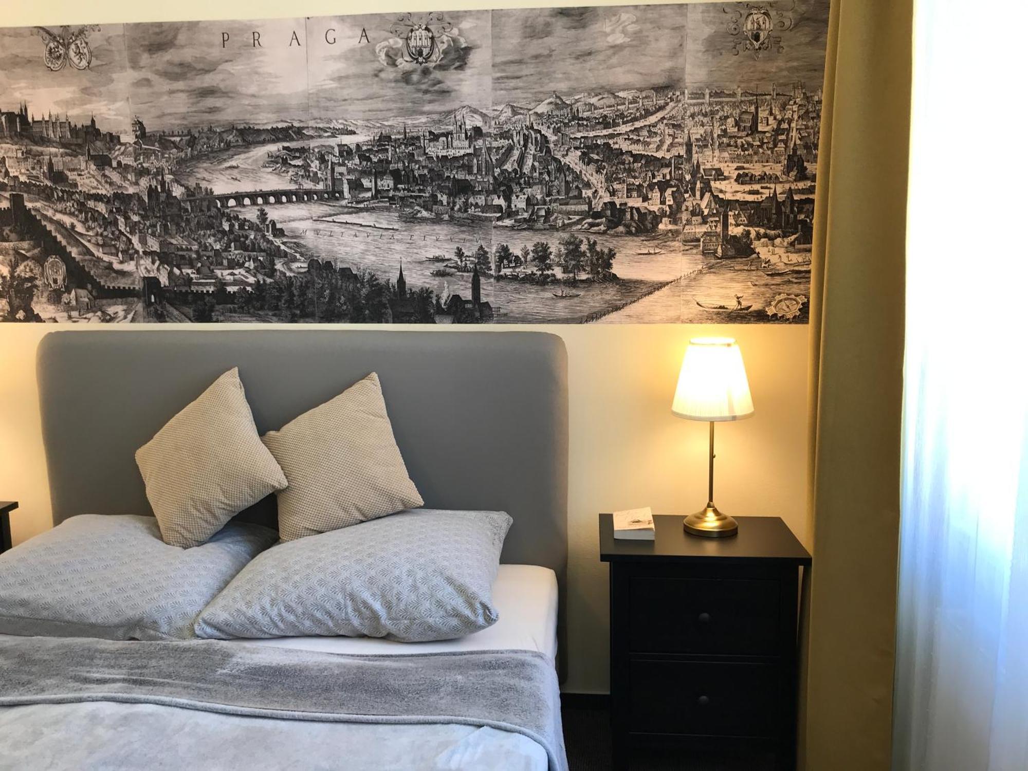 Light Rooms Prague Phòng bức ảnh